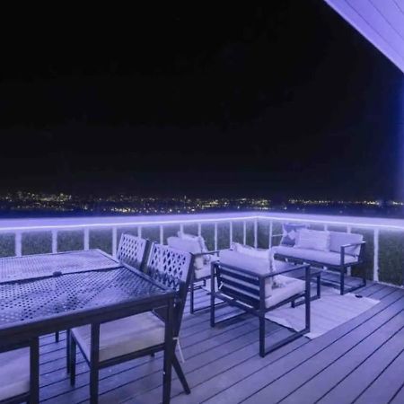 Luxury Four-Story Home, Rooftop Deck With Views, Pingpong! Sleeps 12! Nashville Exteriör bild